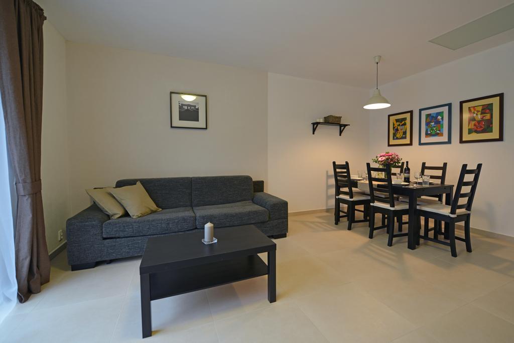 Apartmany Belveder フロホヴェツ エクステリア 写真