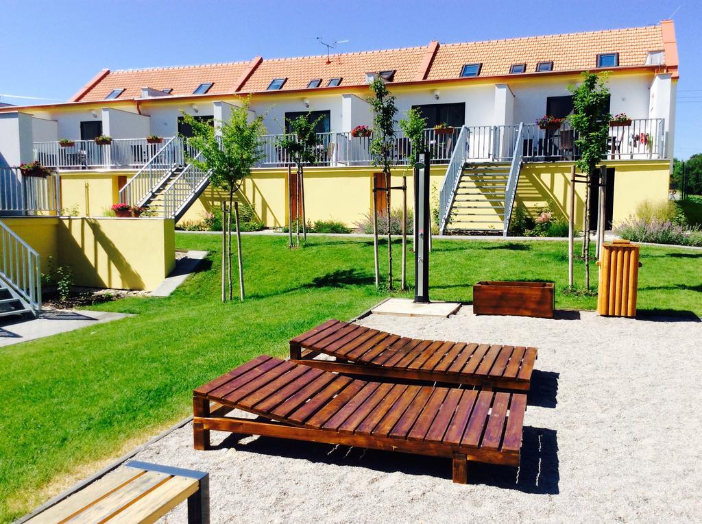 Apartmany Belveder フロホヴェツ エクステリア 写真